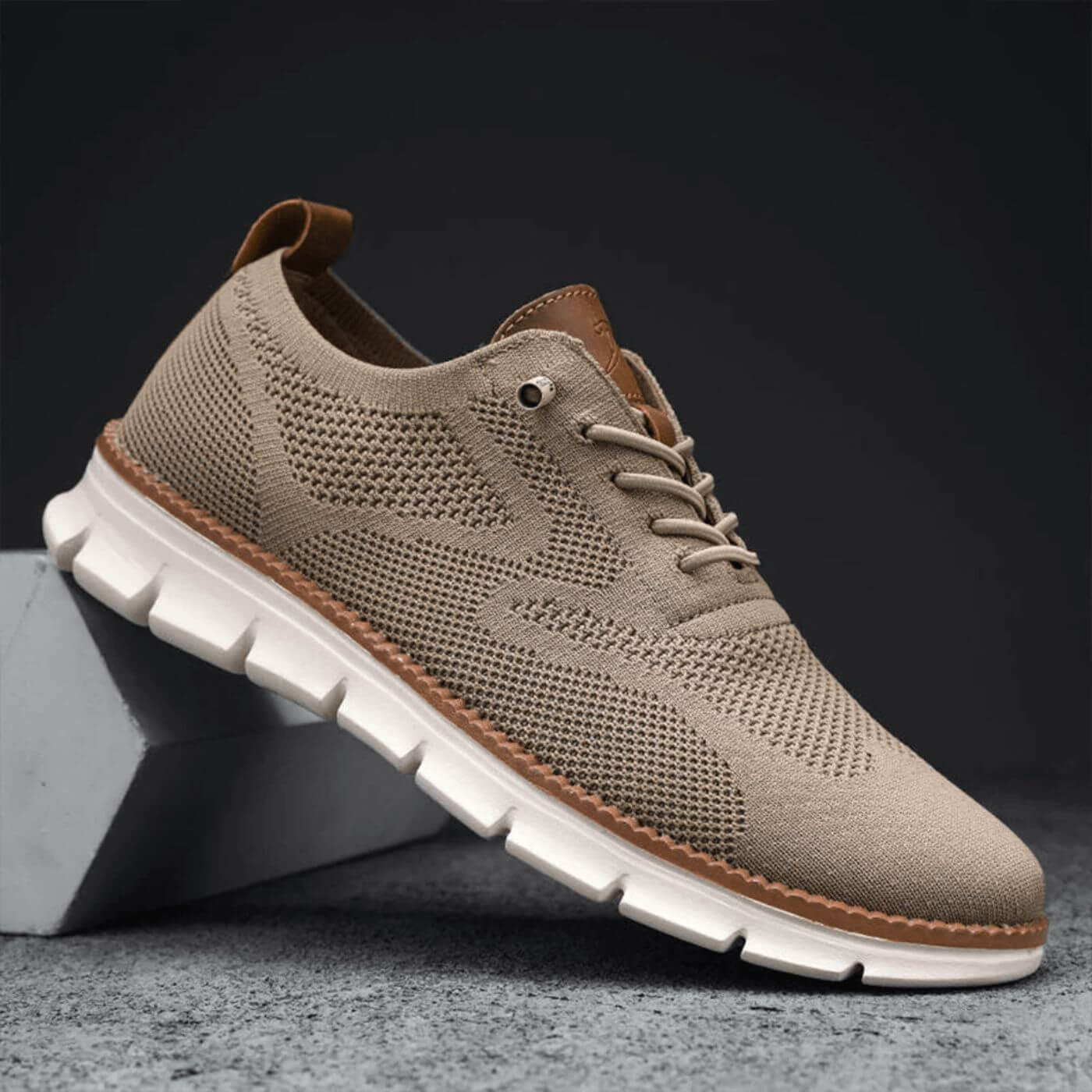 Elegant Orthopedic Shoes for Women - Stylish Comfort with Arch Support and Shock-Absorbing Sole, Lightweight Breathable Design 1