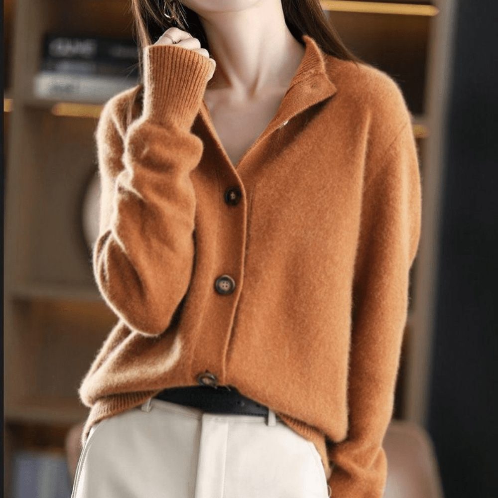 Cashmere Cardigan Sweater for Women – White Retro Knit Cardigan with Relaxed Fit and Vintage Stand Collar 4