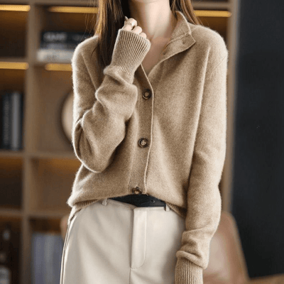 Cashmere Cardigan Sweater for Women – White Retro Knit Cardigan with Relaxed Fit and Vintage Stand Collar 5